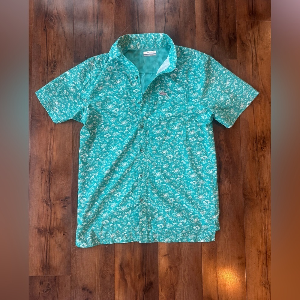 🌺 Columbia PFG Women’s XS Fishing Shirt – Vented Mesh – Omni-Wick 🌺